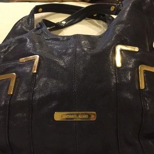 Moving sale/Michael Kors blue bag with pockets